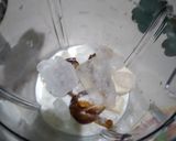 Foto langkah ke 1 dari resep Smoothie pisang kurma.