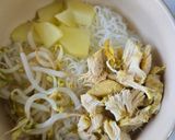 Foto langkah ke 3 dari resep Soto Ayam Kuah Bening.