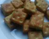 Foto langkah ke 4 dari resep Mini Crakers isi rougout.