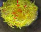 Foto langkah ke 4 dari resep Tumis labu siam.