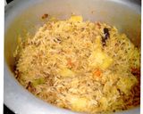 A picture of step 5 of Matar pulao.