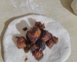জার্ক চিকেন বানস (Jerk chicken buns) রেসিপির ধাপ 7 ছবি