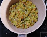 Foto langkah ke 4 dari resep Bitterballen (Dutch Chicken Croquettes).
