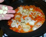 Foto del paso 2 de la receta: Tajine de merluza y verduras (sano y natural) con kumel y coriandro