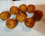 Foto del passaggio 8 della ricetta Spicy salmone crispy rice ball