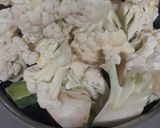A picture of step 1 of Cauliflower aachar.