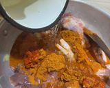 Gambar langkah 3 resipi Kari Ayam Tumis Darat.