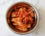 Foto langkah ke 2 dari resep Kimchi Jjigae Sup Kimchi resep asli korea.