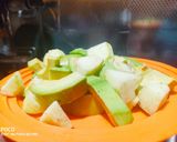 A picture of step 4 of Healthy Avocado salad.