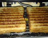 A picture of step 2 of Sweet Corn Coconut Cheese Chilli Sandwich.