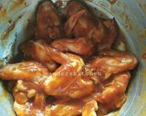 Foto langkah ke 3 dari resep Spicy garlic chicken wings.