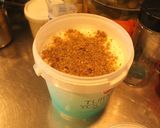 Foto del paso 1 de la receta: Yoghurt épico, potenciado por manies salaus