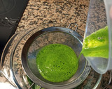 Foto del paso 2 de la receta: Arepa verde (de espinaca)