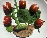 Foto del paso 5 de la receta: Desayuno con tulipanes 🌷