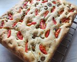 Foto del paso 3 de la receta: Focaccia de cebolla y oliva