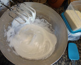 Foto del paso 7 de la receta: Pastel polaco de manzana con merengue de almendras