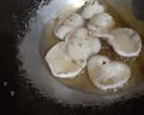 Foto langkah ke 5 dari resep Kerupuk Nasi Aci.