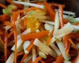 Apple and Carrot Salad
