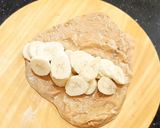 બનાના ચોકલેટ ચપાટી રોલ (Banana Chocolate Chapati Roll Recipe In Gujarati) રેસીપી સ્ટેપ2ફોટો