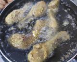 Foto langkah ke 3 dari resep Ayam Goreng Kremes Telur.