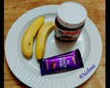 A picture of step 1 of Banana Chocolate milkshake.