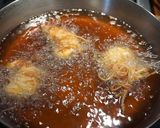 A picture of step 4 of Fried Shrimp Wrapped in Rice Noodles.