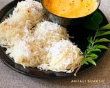A picture of step 9 of Suji Idiyappam with coconut chutney.