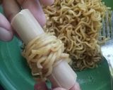 Foto langkah ke 2 dari resep Sosis Mie Gulung.