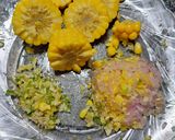A picture of step 1 of Corn curry.