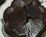 A picture of step 5 of Dump chocolate cake.