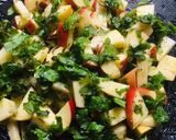 A picture of step 1 of Apple mint salad.