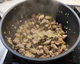 A picture of step 2 of Segedin Gulash.