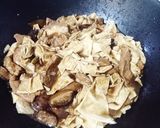 Hình bước làm 5 của món Thịt Kho Nấm Đông Cô Tàu Hủ Ky chuẩn vị người Hoa - Braised Pork & Bean Curd Mushrooms