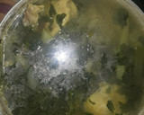 Foto del paso 3 de la receta: Caldo de jilotas con Chipilín....🇸🇻