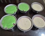 Foto langkah ke 5 dari resep Bolu Kukus Mekar Semangka.