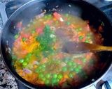 Foto del paso 6 de la receta: Pollo a la jardinera con tronchos de brócoli, en salsa de curry