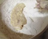 A picture of step 3 of Crispy chicken burger.