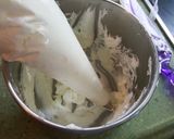 Foto del paso 11 de la receta Pastel bizcocho de chocolate, nata, fresa bañado de chocolate de sabor a canela 