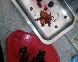 Foto del paso 1 de la receta: Mermelada ligth de ciruelas rojas y cerezas negras mega fácil!