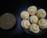 A picture of step 6 of Chinese steamed buns with manchow soup for breakfast.