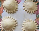 A picture of step 6 of Baked Padma Luchi.