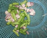Foto langkah ke 1 dari resep Sambal cumi buncis.