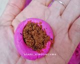 Foto langkah ke 3 dari resep Klepon Buah Naga Merah.