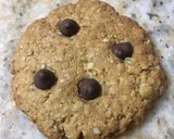 Foto del paso 5 de la receta: Cookies de avena y coco sin manteca con chips