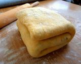 Medvehagymás pogácsa recept fázis 3 fotója