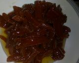 A picture of step 1 of Gajar ki chutney.