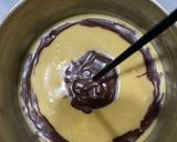 Foto langkah ke 5 dari resep Easy Baking: Steamed Marble Cake (1 egg).