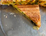 A picture of step 3 of Aloo sandwich.