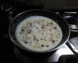 A picture of step 2 of Apple delight.