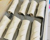 Foto langkah ke 4 dari resep Sausage Roll (Resep No.113).